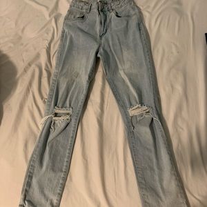 Light wash high waisted jeans